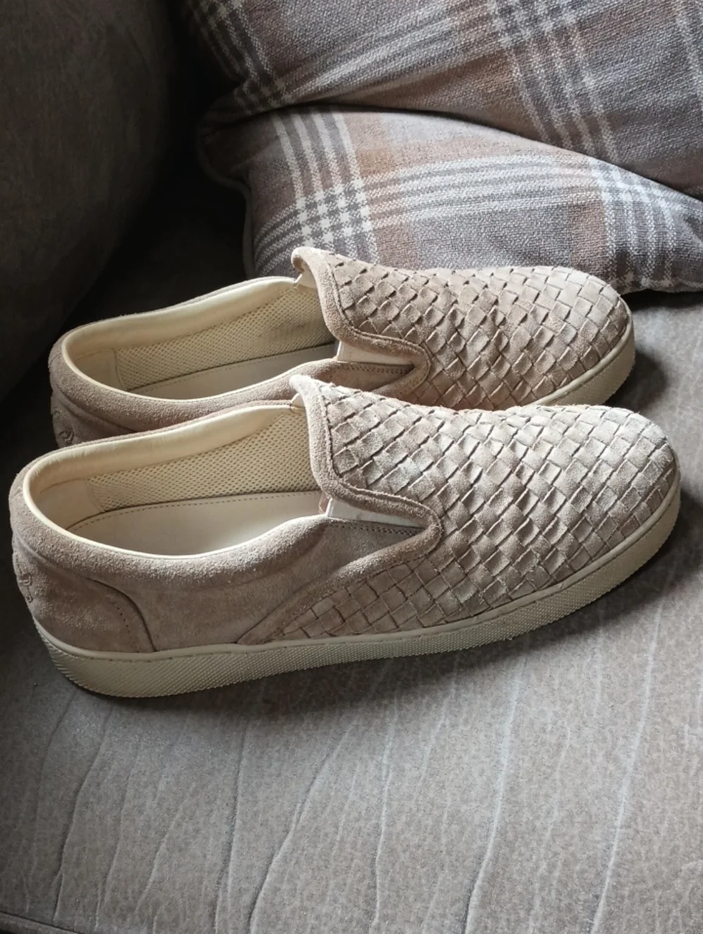 Bottega Veneta Beige Intrecciato Suede Mens Slip on Sneakers Size 42